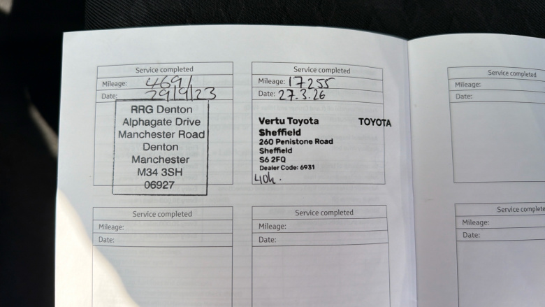 Toyota Yaris 1.5 Hybrid Design 5dr CVT Hybrid Hatchback